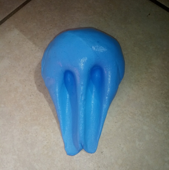 A blue butter slime - Picture 1 of 1